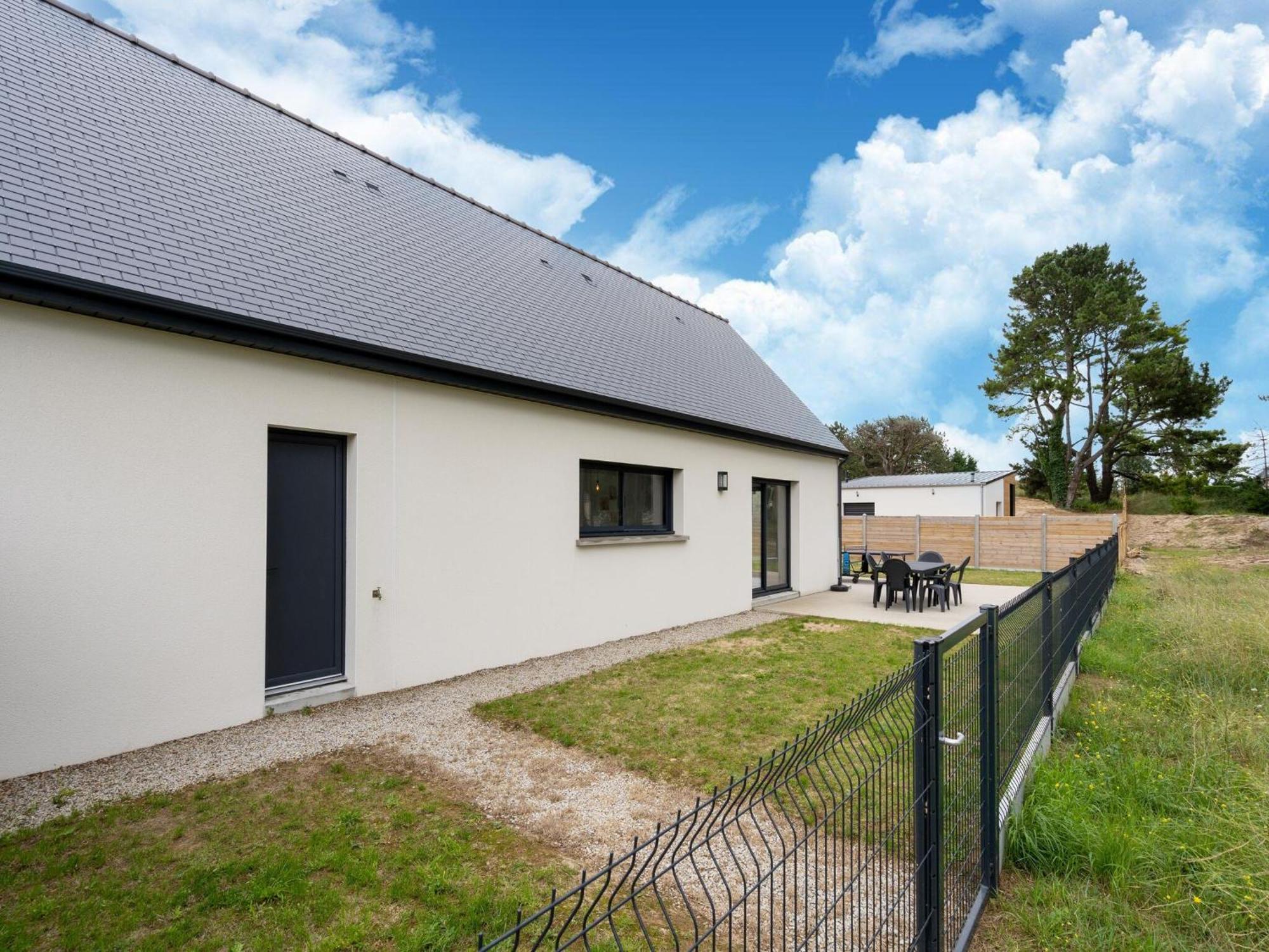 Saint-Germain-sur-Ay Attractive Holiday Home Near The Normandy Beach מראה חיצוני תמונה