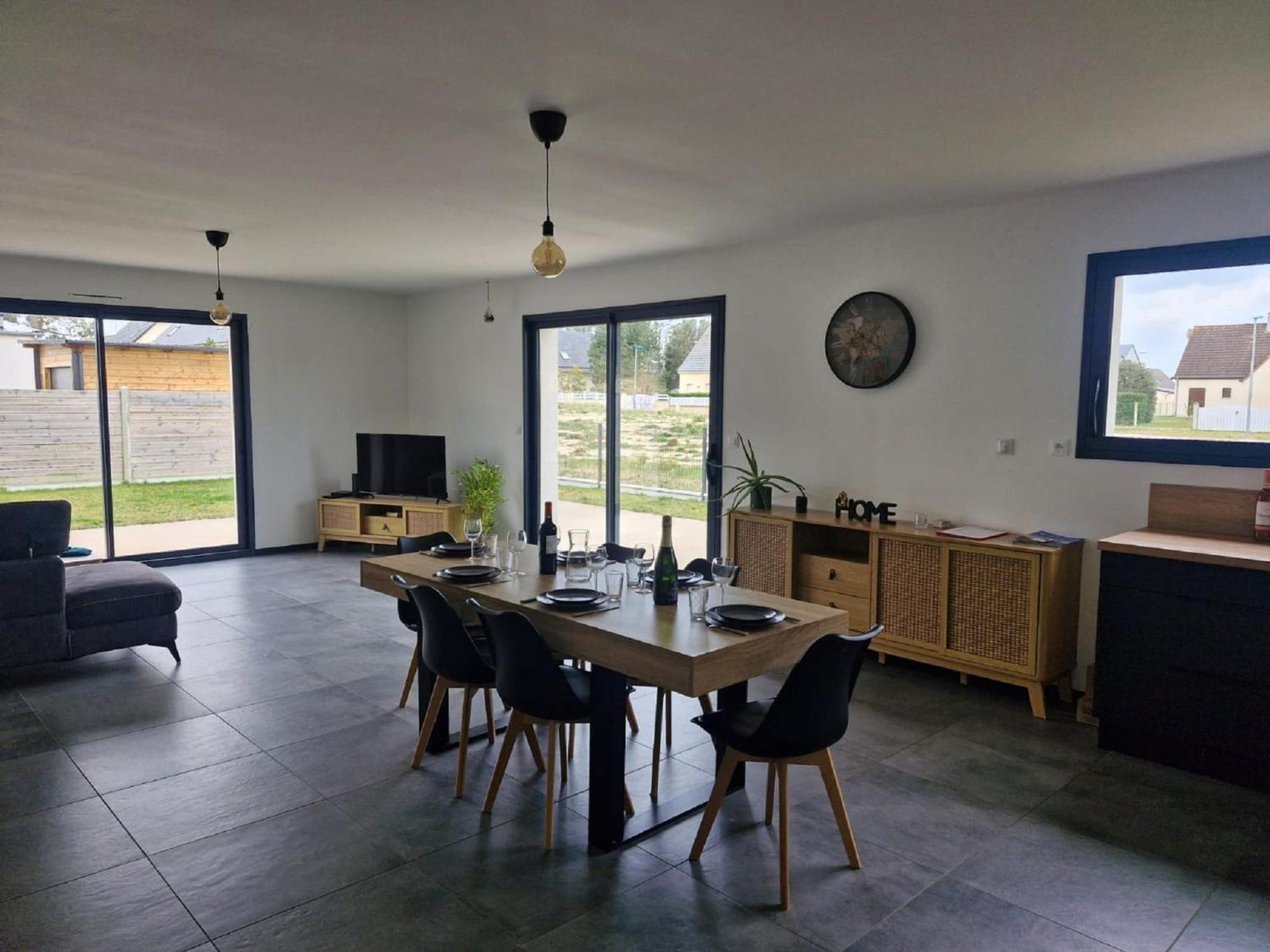 Saint-Germain-sur-Ay Attractive Holiday Home Near The Normandy Beach מראה חיצוני תמונה